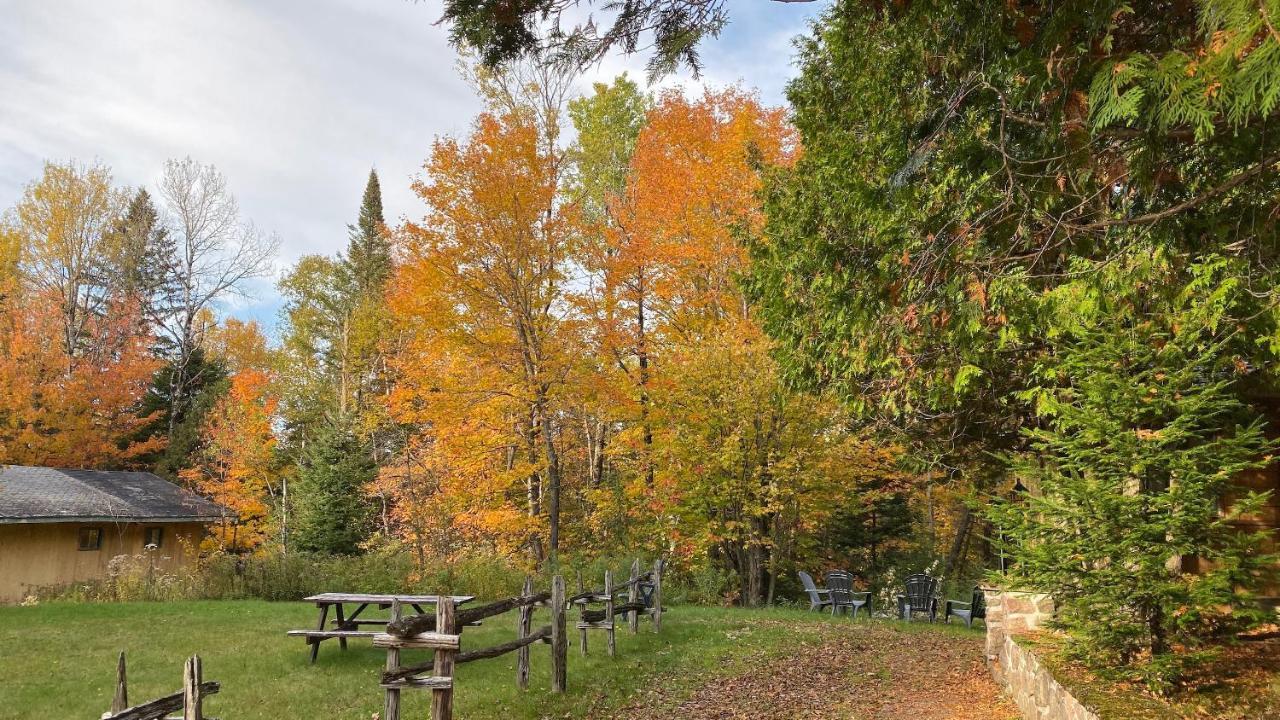 Chalets Et Studios Le Vent Du Nord Lac-Superieur Exteriér fotografie