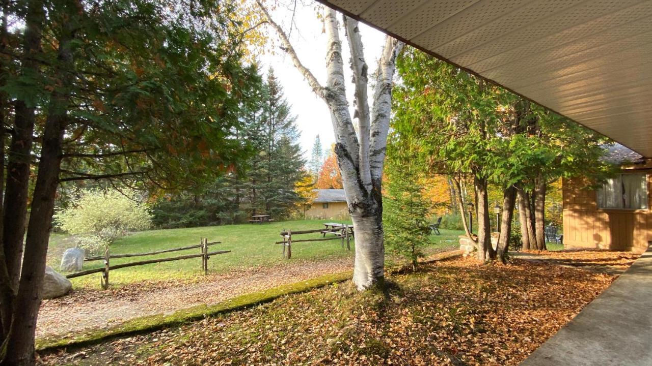 Chalets Et Studios Le Vent Du Nord Lac-Superieur Exteriér fotografie